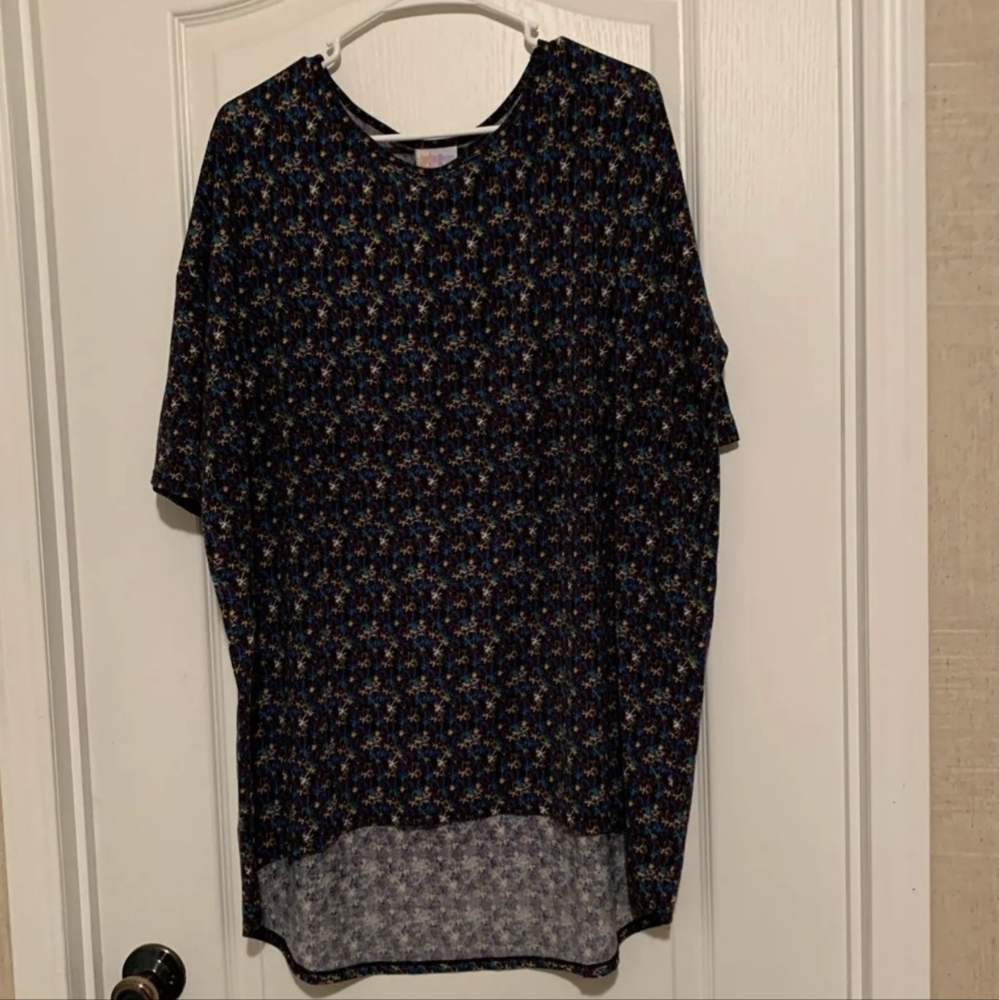 LulaRoe Size XL Irma Tunic Top